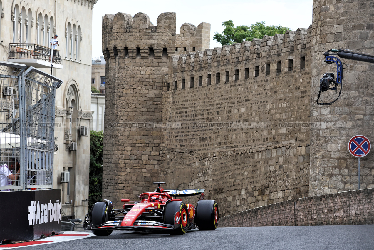 GP AZERBAIJAN, Charles Leclerc (MON) Ferrari SF-24.

13.09.2024. Formula 1 World Championship, Rd 17, Azerbaijan Grand Prix, Baku Street Circuit, Azerbaijan, Practice Day.

- www.xpbimages.com, EMail: requests@xpbimages.com © Copyright: Bearne / XPB Images