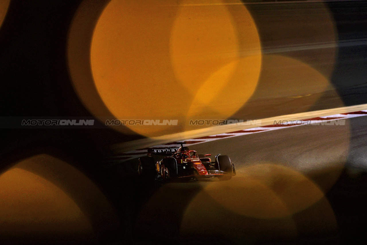 GP BAHRAIN, Charles Leclerc (MON) Ferrari SF-24.

29.02.2024. Formula 1 World Championship, Rd 1, Bahrain Grand Prix, Sakhir, Bahrain, Practice Day

 - www.xpbimages.com, EMail: requests@xpbimages.com © Copyright: Staley / XPB Images