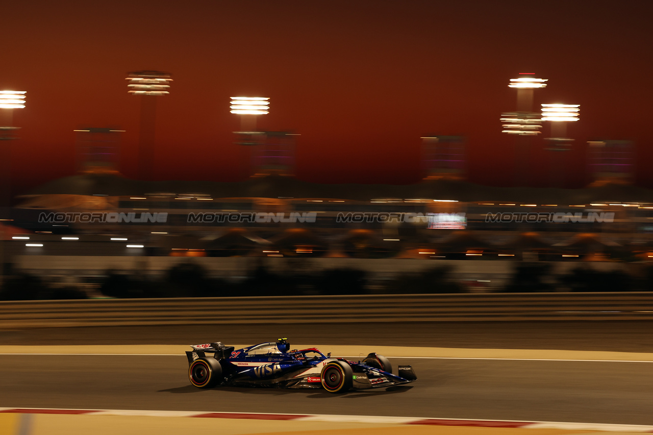 GP BAHRAIN, Yuki Tsunoda (JPN) RB VCARB 01.

29.02.2024. Formula 1 World Championship, Rd 1, Bahrain Grand Prix, Sakhir, Bahrain, Practice Day

- www.xpbimages.com, EMail: requests@xpbimages.com © Copyright: Bearne / XPB Images