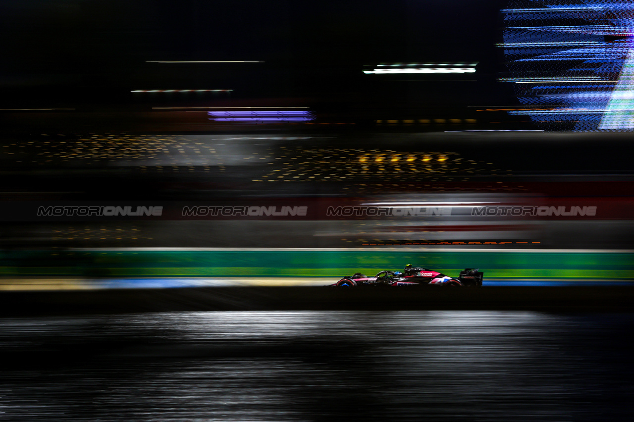 GP BAHRAIN, Pierre Gasly (FRA), Alpine F1 Team 
29.02.2024. Formula 1 World Championship, Rd 1, Bahrain Grand Prix, Sakhir, Bahrain, Practice Day
- www.xpbimages.com, EMail: requests@xpbimages.com © Copyright: Charniaux / XPB Images