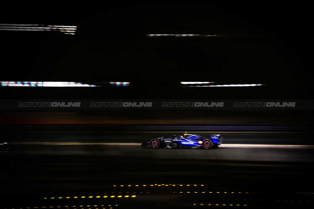 GP BAHRAIN, Logan Sargeant (USA), Williams F1 Team  
29.02.2024. Formula 1 World Championship, Rd 1, Bahrain Grand Prix, Sakhir, Bahrain, Practice Day
- www.xpbimages.com, EMail: requests@xpbimages.com © Copyright: Charniaux / XPB Images