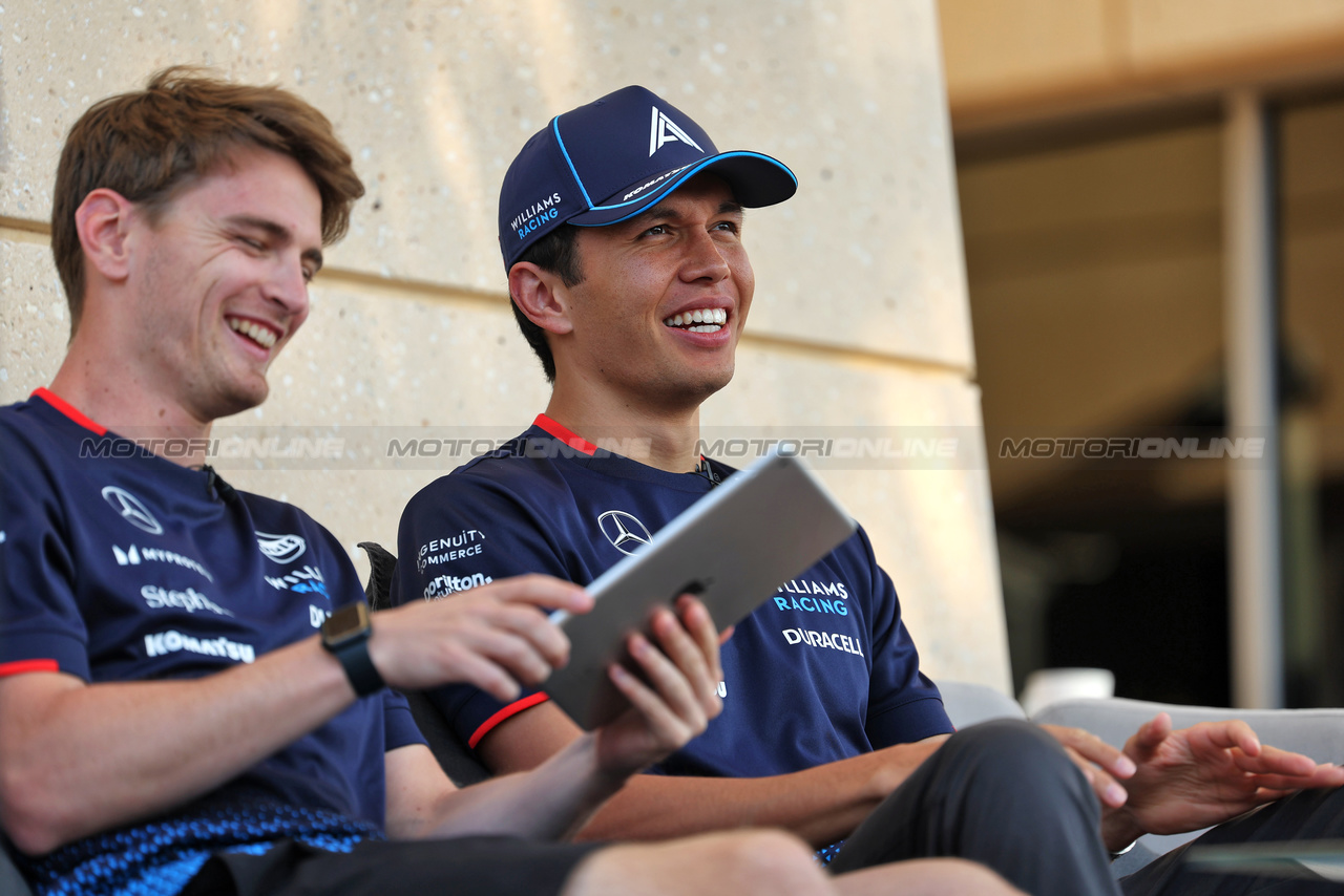 GP BAHRAIN, Alexander Albon (THA) Williams Racing with team mate Logan Sargeant (USA) Williams Racing.

28.02.2024. Formula 1 World Championship, Rd 1, Bahrain Grand Prix, Sakhir, Bahrain, Preparation Day.

 - www.xpbimages.com, EMail: requests@xpbimages.com © Copyright: Staley / XPB Images