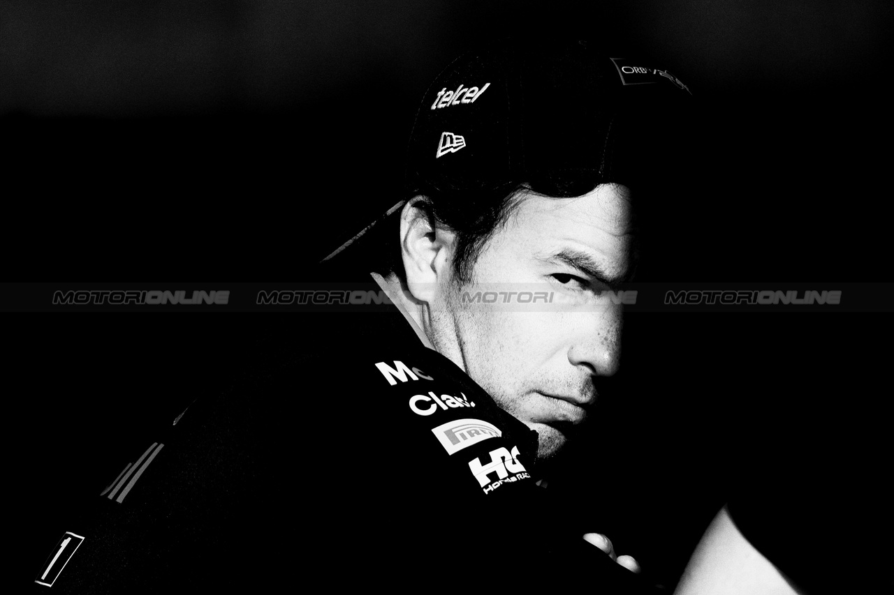 GP BAHRAIN, Sergio Perez (MEX) Red Bull Racing.

28.02.2024. Formula 1 World Championship, Rd 1, Bahrain Grand Prix, Sakhir, Bahrain, Preparation Day.

- www.xpbimages.com, EMail: requests@xpbimages.com © Copyright: Bearne / XPB Images