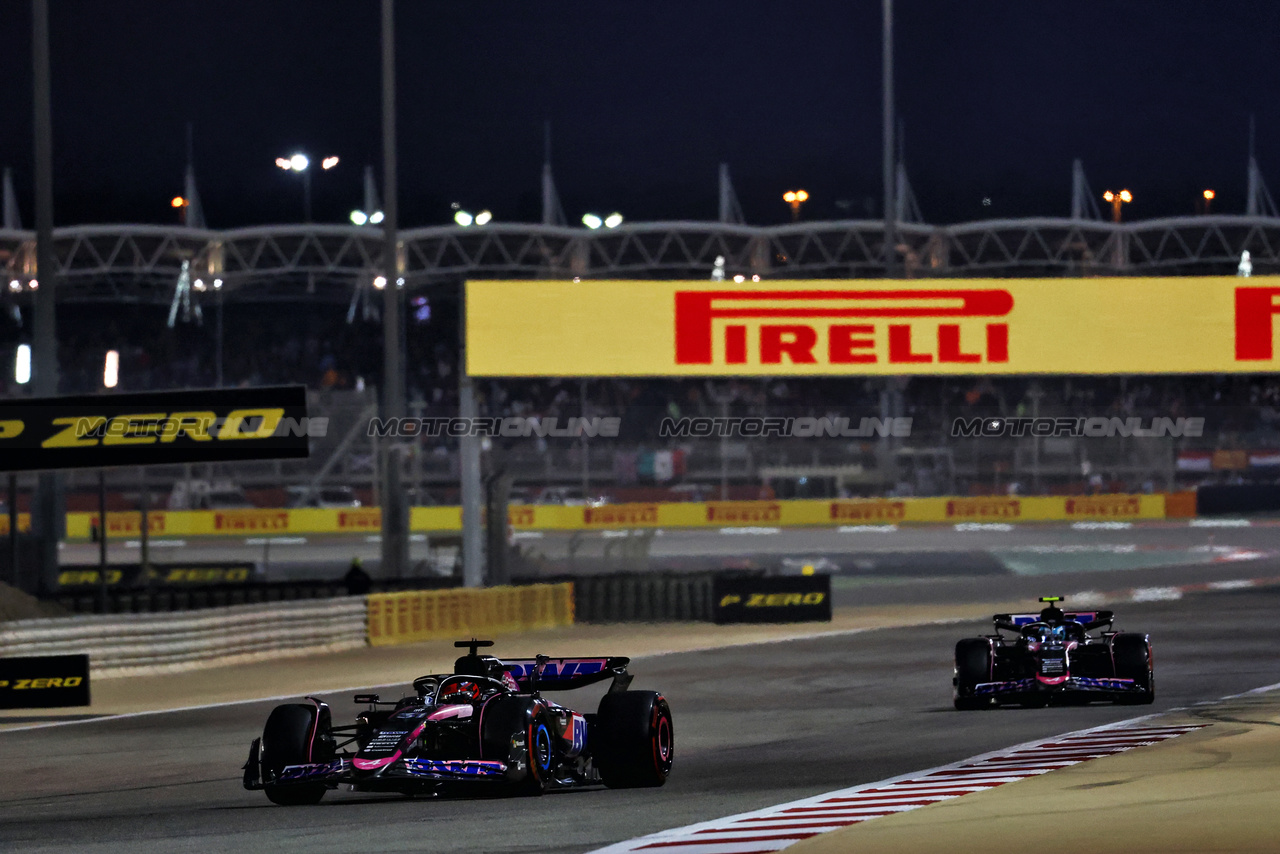 GP BAHRAIN, Esteban Ocon (FRA) Alpine F1 Team A524.

02.03.2024. Formula 1 World Championship, Rd 1, Bahrain Grand Prix, Sakhir, Bahrain, Gara Day.

 - www.xpbimages.com, EMail: requests@xpbimages.com © Copyright: Coates / XPB Images