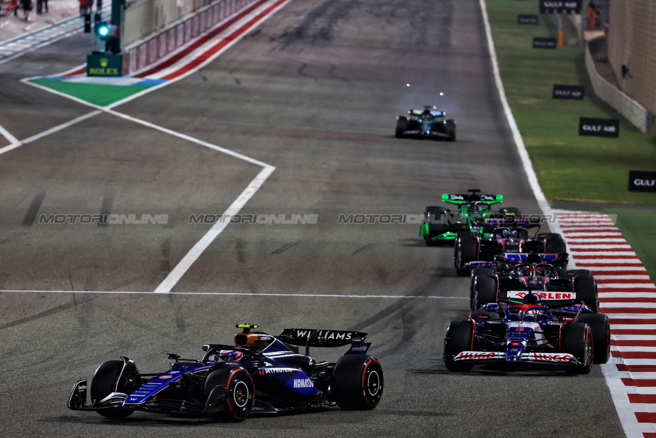 GP BAHRAIN, Logan Sargeant (USA) Williams Racing FW46.

02.03.2024. Formula 1 World Championship, Rd 1, Bahrain Grand Prix, Sakhir, Bahrain, Gara Day.

- www.xpbimages.com, EMail: requests@xpbimages.com © Copyright: Batchelor / XPB Images