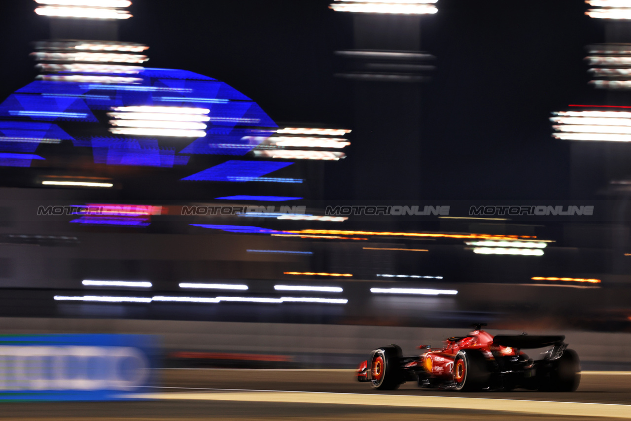 GP BAHRAIN, Charles Leclerc (MON) Ferrari SF-24.

02.03.2024. Formula 1 World Championship, Rd 1, Bahrain Grand Prix, Sakhir, Bahrain, Gara Day.

 - www.xpbimages.com, EMail: requests@xpbimages.com © Copyright: Coates / XPB Images