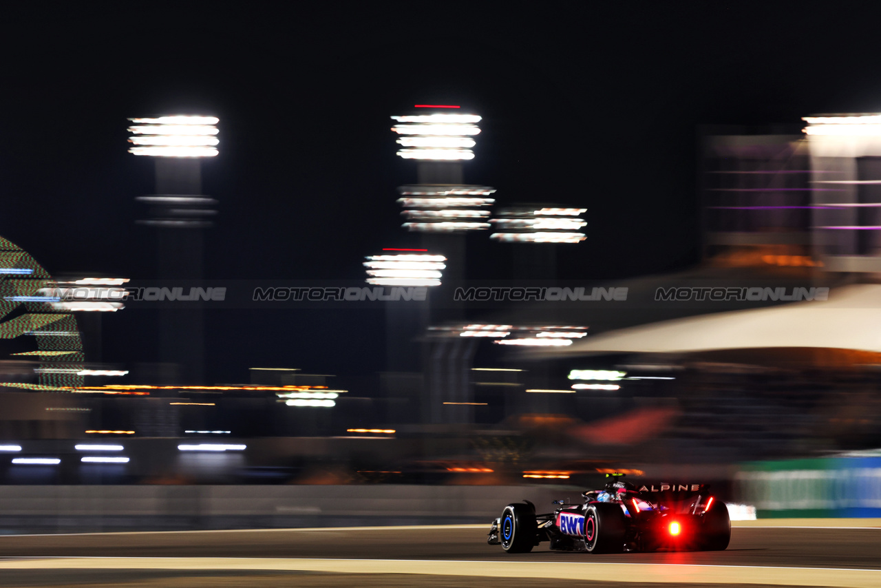 GP BAHRAIN, Pierre Gasly (FRA) Alpine F1 Team A524.

02.03.2024. Formula 1 World Championship, Rd 1, Bahrain Grand Prix, Sakhir, Bahrain, Gara Day.

 - www.xpbimages.com, EMail: requests@xpbimages.com © Copyright: Coates / XPB Images