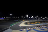 GP BAHRAIN, Alexander Albon (THA) Williams Racing FW46 e Fernando Alonso (ESP) Aston Martin F1 Team AMR24.
02.03.2024. Formula 1 World Championship, Rd 1, Bahrain Grand Prix, Sakhir, Bahrain, Gara Day.
- www.xpbimages.com, EMail: requests@xpbimages.com © Copyright: Bearne / XPB Images
