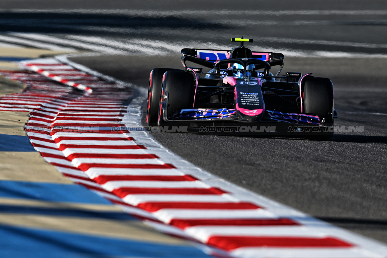 GP BAHRAIN, Pierre Gasly (FRA) Alpine F1 Team A524.

01.03.2024. Formula 1 World Championship, Rd 1, Bahrain Grand Prix, Sakhir, Bahrain, Qualifiche Day.

- www.xpbimages.com, EMail: requests@xpbimages.com © Copyright: Price / XPB Images