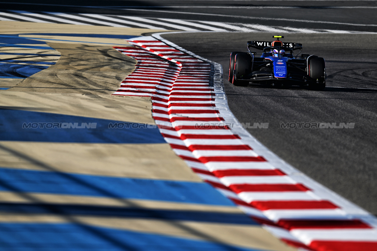 GP BAHRAIN, Logan Sargeant (USA) Williams Racing FW46.

01.03.2024. Formula 1 World Championship, Rd 1, Bahrain Grand Prix, Sakhir, Bahrain, Qualifiche Day.

- www.xpbimages.com, EMail: requests@xpbimages.com © Copyright: Price / XPB Images