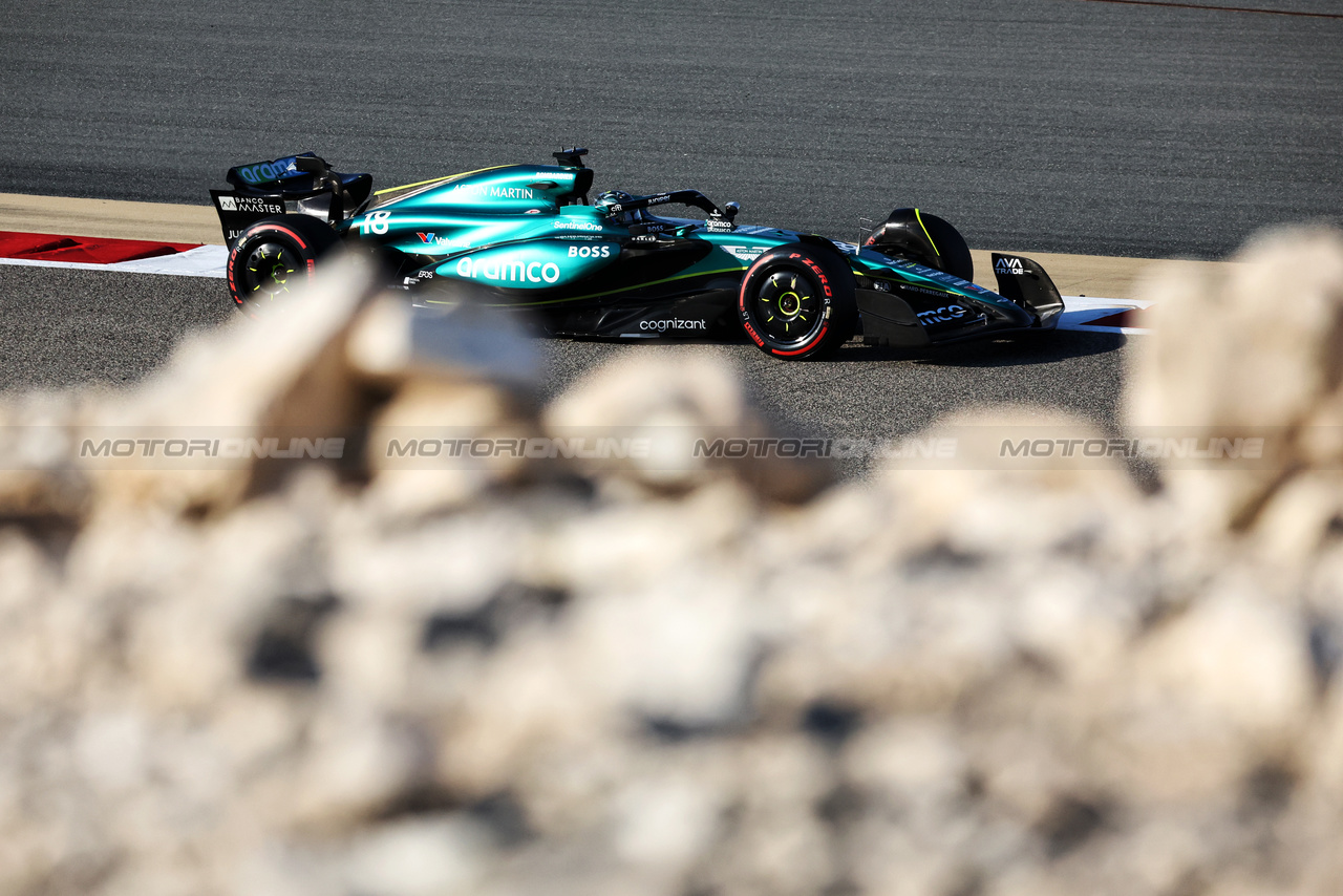 GP BAHRAIN, Lance Stroll (CDN) Aston Martin F1 Team AMR24.

01.03.2024. Formula 1 World Championship, Rd 1, Bahrain Grand Prix, Sakhir, Bahrain, Qualifiche Day.

- www.xpbimages.com, EMail: requests@xpbimages.com © Copyright: Bearne / XPB Images