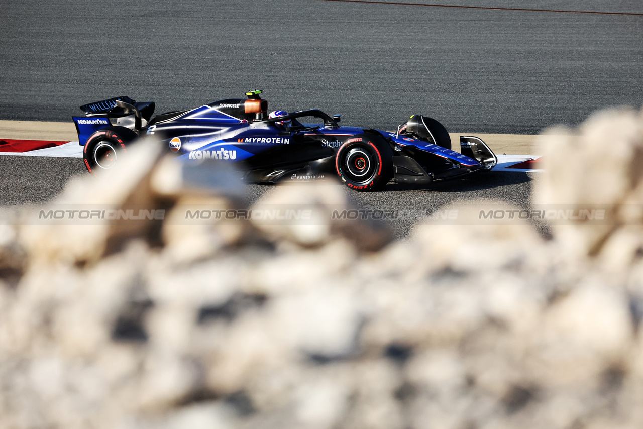 GP BAHRAIN, Logan Sargeant (USA) Williams Racing FW46.



01.03.2024. Formula 1 World Championship, Rd 1, Bahrain Grand Prix, Sakhir, Bahrain, Qualifiche Day.

- www.xpbimages.com, EMail: requests@xpbimages.com © Copyright: Bearne / XPB Images