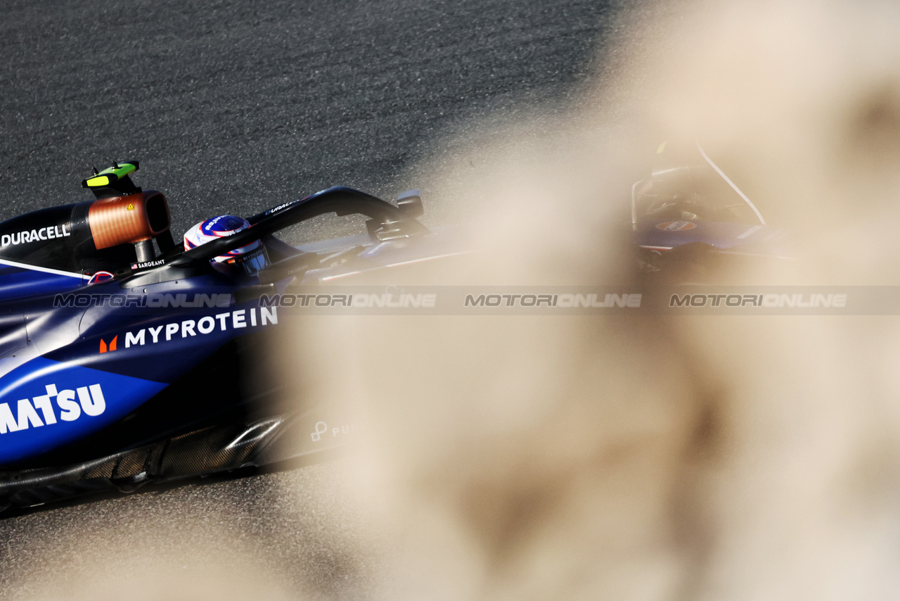 GP BAHRAIN, Logan Sargeant (USA) Williams Racing FW46.

01.03.2024. Formula 1 World Championship, Rd 1, Bahrain Grand Prix, Sakhir, Bahrain, Qualifiche Day.

- www.xpbimages.com, EMail: requests@xpbimages.com © Copyright: Bearne / XPB Images