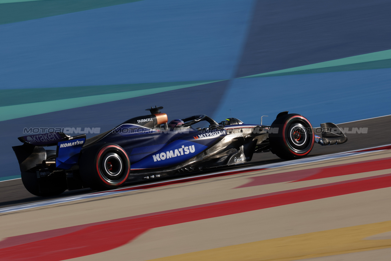 GP BAHRAIN, Alexander Albon (THA) Williams Racing FW46.

01.03.2024. Formula 1 World Championship, Rd 1, Bahrain Grand Prix, Sakhir, Bahrain, Qualifiche Day.

 - www.xpbimages.com, EMail: requests@xpbimages.com © Copyright: Staley / XPB Images