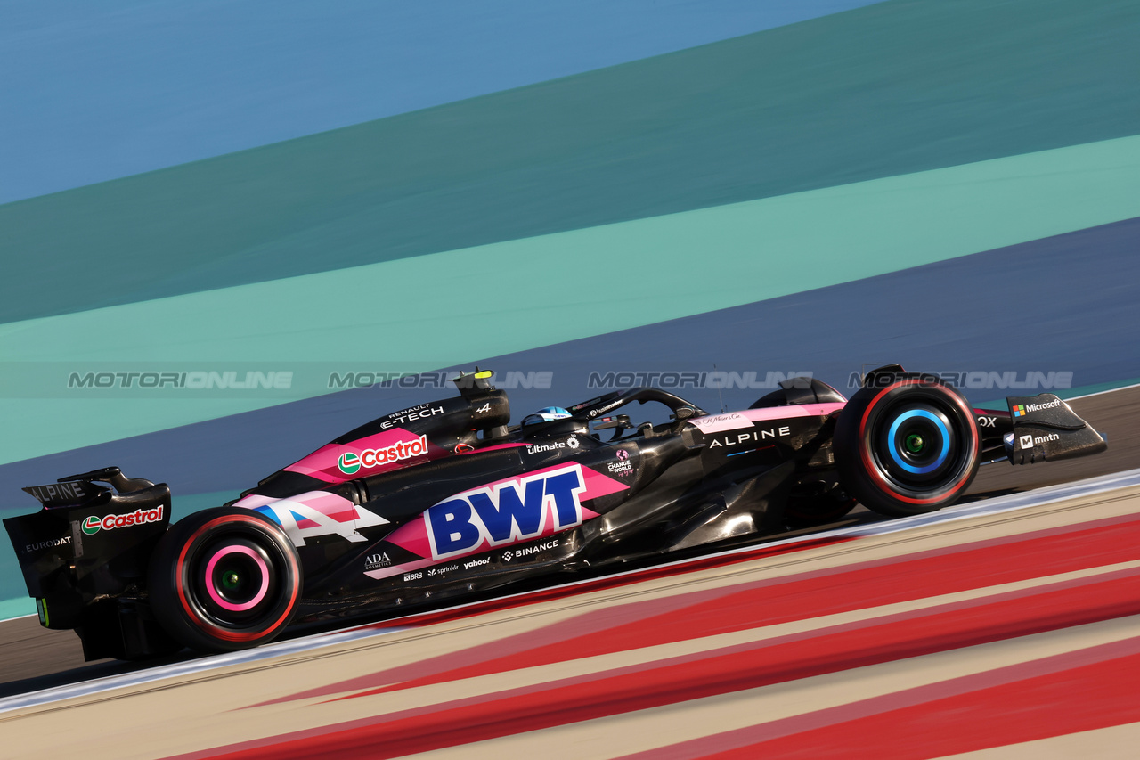 GP BAHRAIN, Pierre Gasly (FRA) Alpine F1 Team A524.

01.03.2024. Formula 1 World Championship, Rd 1, Bahrain Grand Prix, Sakhir, Bahrain, Qualifiche Day.

 - www.xpbimages.com, EMail: requests@xpbimages.com © Copyright: Staley / XPB Images