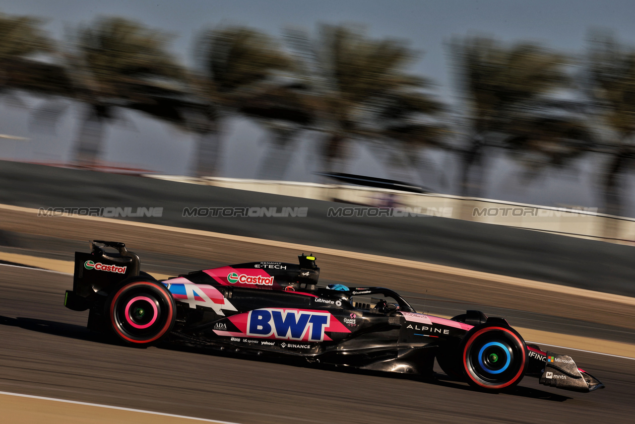 GP BAHRAIN, Pierre Gasly (FRA) Alpine F1 Team A524.

01.03.2024. Formula 1 World Championship, Rd 1, Bahrain Grand Prix, Sakhir, Bahrain, Qualifiche Day.

 - www.xpbimages.com, EMail: requests@xpbimages.com © Copyright: Staley / XPB Images
