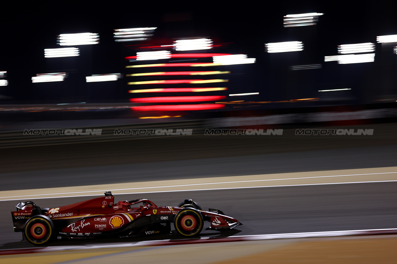 GP BAHRAIN, Charles Leclerc (MON) Ferrari SF-24.

01.03.2024. Formula 1 World Championship, Rd 1, Bahrain Grand Prix, Sakhir, Bahrain, Qualifiche Day.

 - www.xpbimages.com, EMail: requests@xpbimages.com © Copyright: Coates / XPB Images