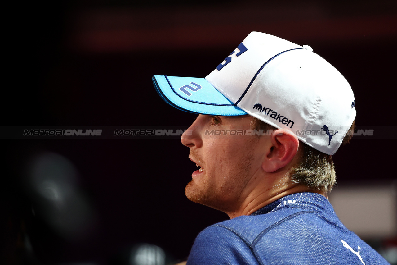 GP BAHRAIN, Logan Sargeant (USA) Williams Racing.

01.03.2024. Formula 1 World Championship, Rd 1, Bahrain Grand Prix, Sakhir, Bahrain, Qualifiche Day.

- www.xpbimages.com, EMail: requests@xpbimages.com © Copyright: Charniaux / XPB Images