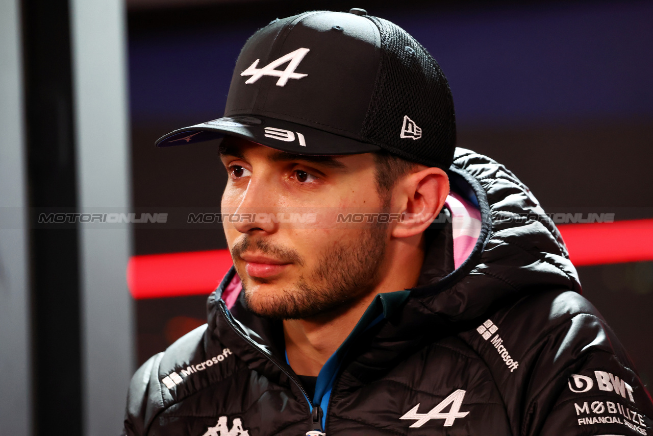 GP BAHRAIN, Esteban Ocon (FRA) Alpine F1 Team.

01.03.2024. Formula 1 World Championship, Rd 1, Bahrain Grand Prix, Sakhir, Bahrain, Qualifiche Day.

- www.xpbimages.com, EMail: requests@xpbimages.com © Copyright: Charniaux / XPB Images