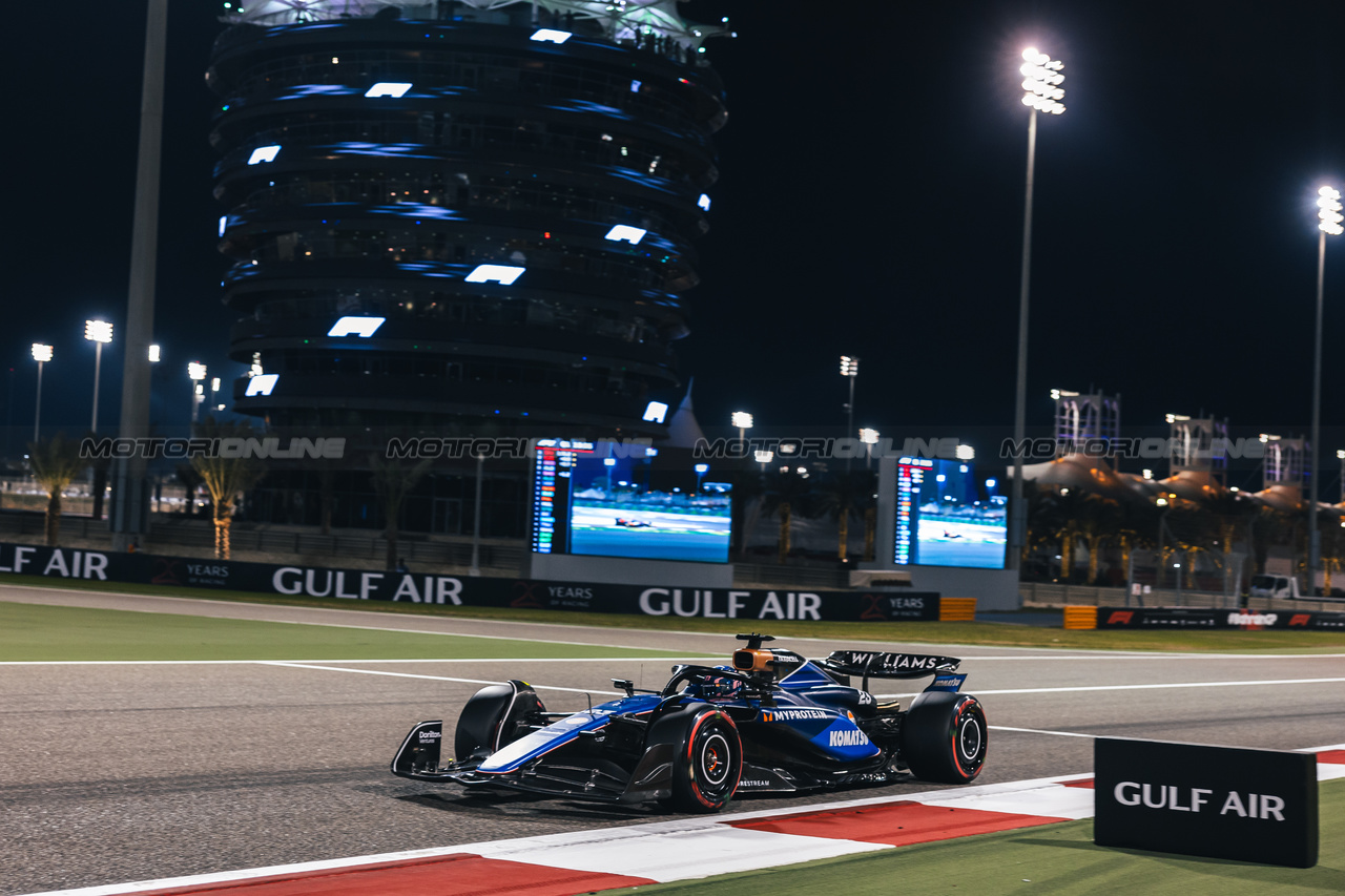 GP BAHRAIN, Alexander Albon (THA) Williams Racing FW46.

01.03.2024. Formula 1 World Championship, Rd 1, Bahrain Grand Prix, Sakhir, Bahrain, Qualifiche Day.

- www.xpbimages.com, EMail: requests@xpbimages.com © Copyright: Bearne / XPB Images