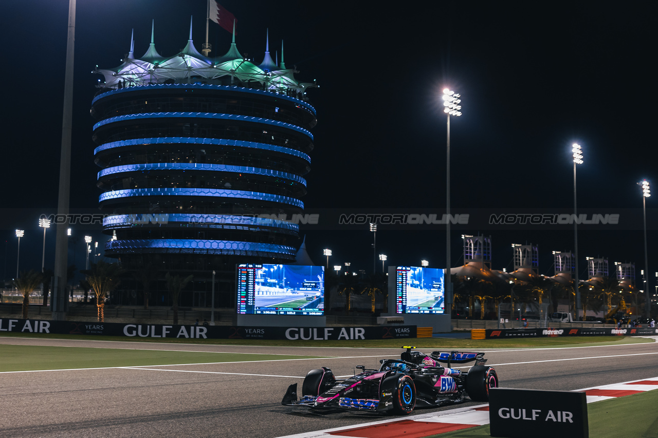 GP BAHRAIN, Pierre Gasly (FRA) Alpine F1 Team A524.

01.03.2024. Formula 1 World Championship, Rd 1, Bahrain Grand Prix, Sakhir, Bahrain, Qualifiche Day.

- www.xpbimages.com, EMail: requests@xpbimages.com © Copyright: Bearne / XPB Images