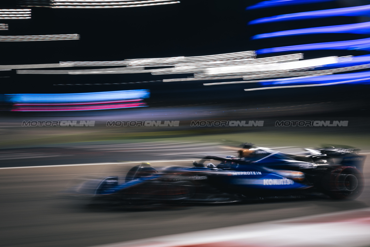 GP BAHRAIN, Alexander Albon (THA) Williams Racing FW46.

01.03.2024. Formula 1 World Championship, Rd 1, Bahrain Grand Prix, Sakhir, Bahrain, Qualifiche Day.

- www.xpbimages.com, EMail: requests@xpbimages.com © Copyright: Bearne / XPB Images