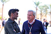 GP BAHRAIN, (L to R): Lawrence Barretto (GBR) Formula 1 Senior Writer Editor with Carlos Sainz (ESP).
01.03.2024. Formula 1 World Championship, Rd 1, Bahrain Grand Prix, Sakhir, Bahrain, Qualifiche Day.
- www.xpbimages.com, EMail: requests@xpbimages.com © Copyright: Bearne / XPB Images