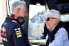 GP BAHRAIN, (L to R): Jonathan Wheatley (GBR) Red Bull Racing Team Manager with Herbie Blash (GBR) FIA Permanent Senior Advisor to the FIA Gara Directors.
01.03.2024. Formula 1 World Championship, Rd 1, Bahrain Grand Prix, Sakhir, Bahrain, Qualifiche Day.
- www.xpbimages.com, EMail: requests@xpbimages.com © Copyright: Batchelor / XPB Images