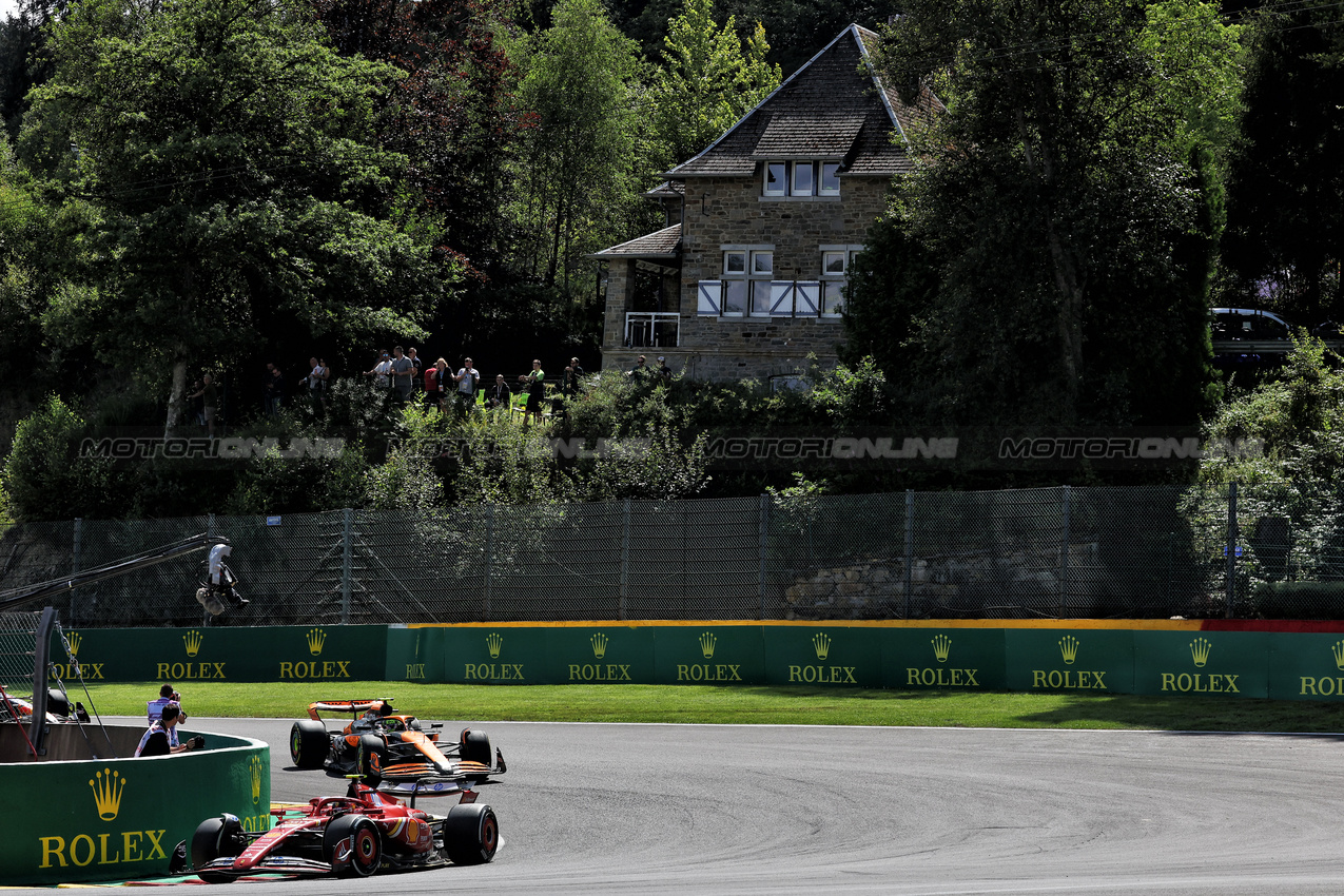 GP BELGIO, Carlos Sainz Jr (ESP) Ferrari SF-24.

28.07.2024. Formula 1 World Championship, Rd 14, Belgian Grand Prix, Spa Francorchamps, Belgium, Gara Day.

- www.xpbimages.com, EMail: requests@xpbimages.com © Copyright: Bearne / XPB Images