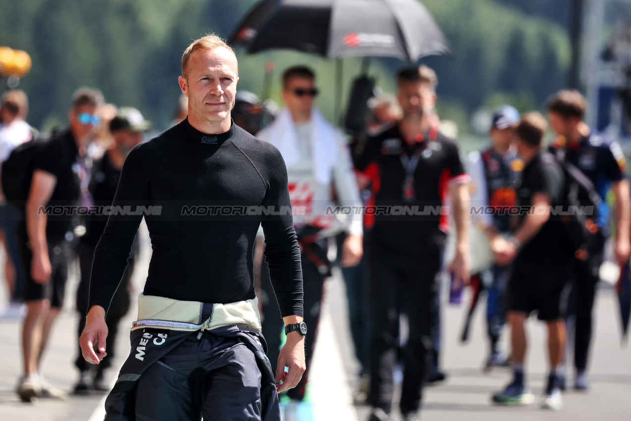 GP BELGIO, Karl Reindler (AUS) FIA Medical Car Driver on the grid.

28.07.2024. Formula 1 World Championship, Rd 14, Belgian Grand Prix, Spa Francorchamps, Belgium, Gara Day.

- www.xpbimages.com, EMail: requests@xpbimages.com © Copyright: Bearne / XPB Images