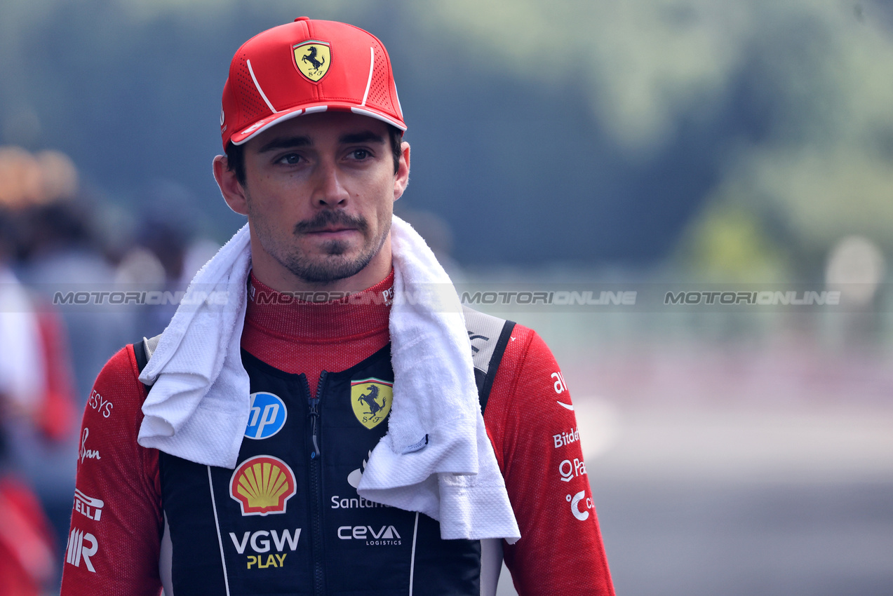 GP BELGIO, Charles Leclerc (MON) Ferrari on the grid.

28.07.2024. Formula 1 World Championship, Rd 14, Belgian Grand Prix, Spa Francorchamps, Belgium, Gara Day.

- www.xpbimages.com, EMail: requests@xpbimages.com © Copyright: Bearne / XPB Images