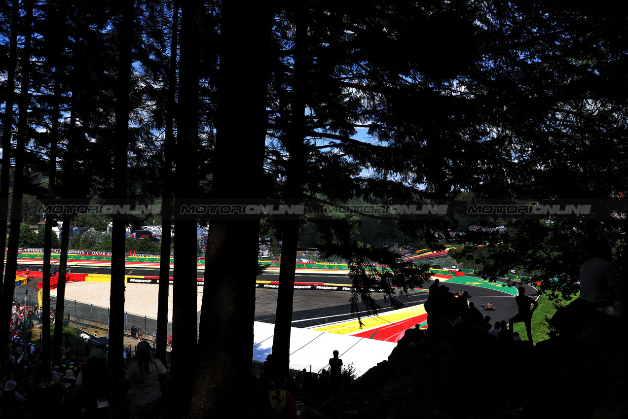 GP BELGIO, Lando Norris (GBR) McLaren MCL38.

28.07.2024. Formula 1 World Championship, Rd 14, Belgian Grand Prix, Spa Francorchamps, Belgium, Gara Day.

- www.xpbimages.com, EMail: requests@xpbimages.com © Copyright: Bearne / XPB Images