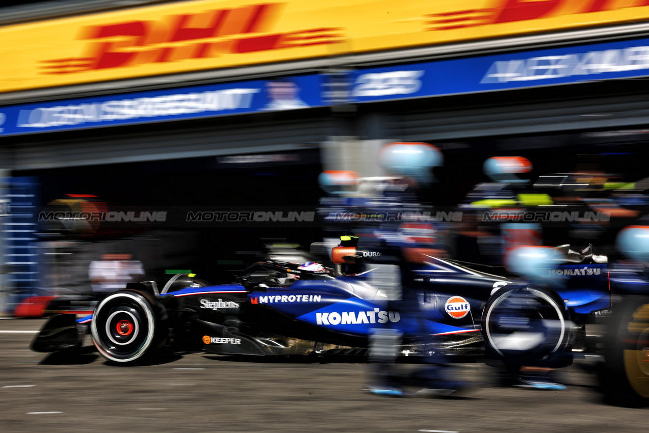 GP BELGIO, Logan Sargeant (USA) Williams Racing FW46 makes a pit stop.

28.07.2024. Formula 1 World Championship, Rd 14, Belgian Grand Prix, Spa Francorchamps, Belgium, Gara Day.

- www.xpbimages.com, EMail: requests@xpbimages.com © Copyright: Charniaux / XPB Images