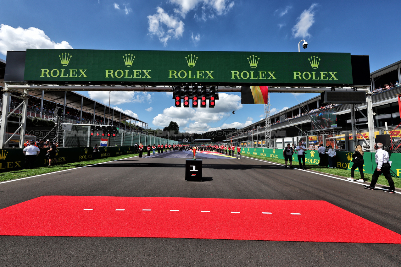 GP BELGIO, griglia Atmosfera- vincitores' trophy.

28.07.2024. Formula 1 World Championship, Rd 14, Belgian Grand Prix, Spa Francorchamps, Belgium, Gara Day.

- www.xpbimages.com, EMail: requests@xpbimages.com © Copyright: Moy / XPB Images