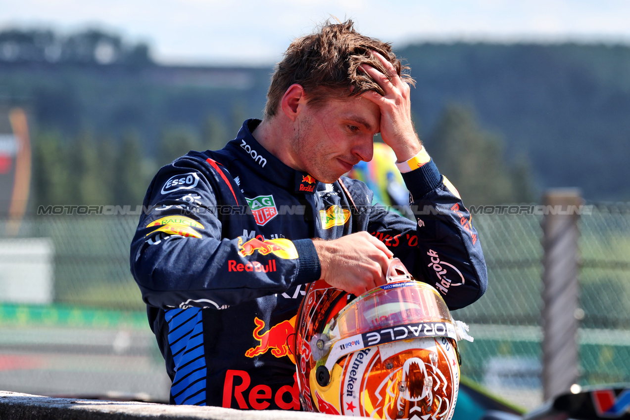 GP BELGIO, Max Verstappen (NLD) Red Bull Racing in parc ferme.

28.07.2024. Formula 1 World Championship, Rd 14, Belgian Grand Prix, Spa Francorchamps, Belgium, Gara Day.

- www.xpbimages.com, EMail: requests@xpbimages.com © Copyright: Rew / XPB Images