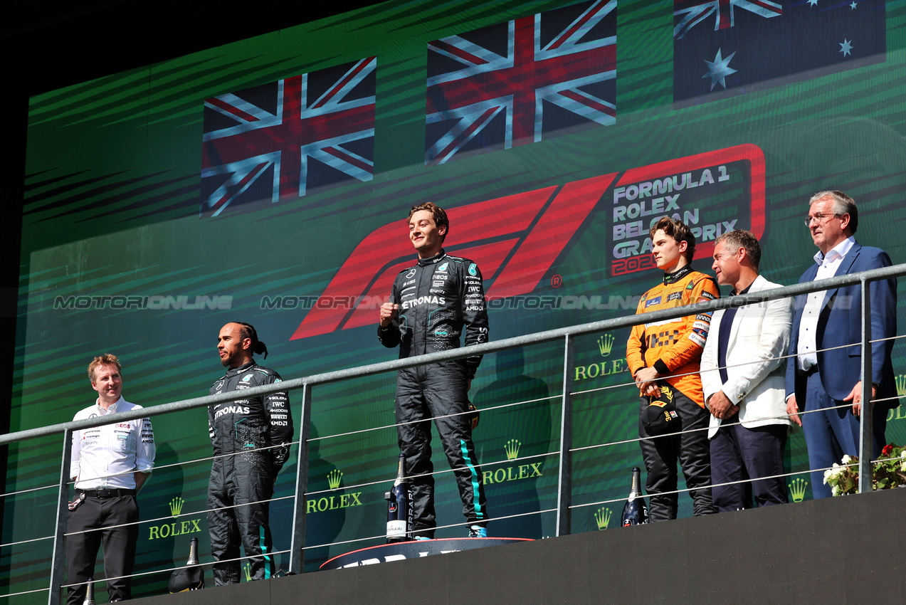 GP BELGIO, The podium (L to R): Joey McMillan (GBR) Mercedes AMG F1 Lead Gara Strategist; Lewis Hamilton (GBR) Mercedes AMG F1, second; George Russell (GBR) Mercedes AMG F1, vincitore; Oscar Piastri (AUS) McLaren, third.

28.07.2024. Formula 1 World Championship, Rd 14, Belgian Grand Prix, Spa Francorchamps, Belgium, Gara Day.

- www.xpbimages.com, EMail: requests@xpbimages.com © Copyright: Rew / XPB Images