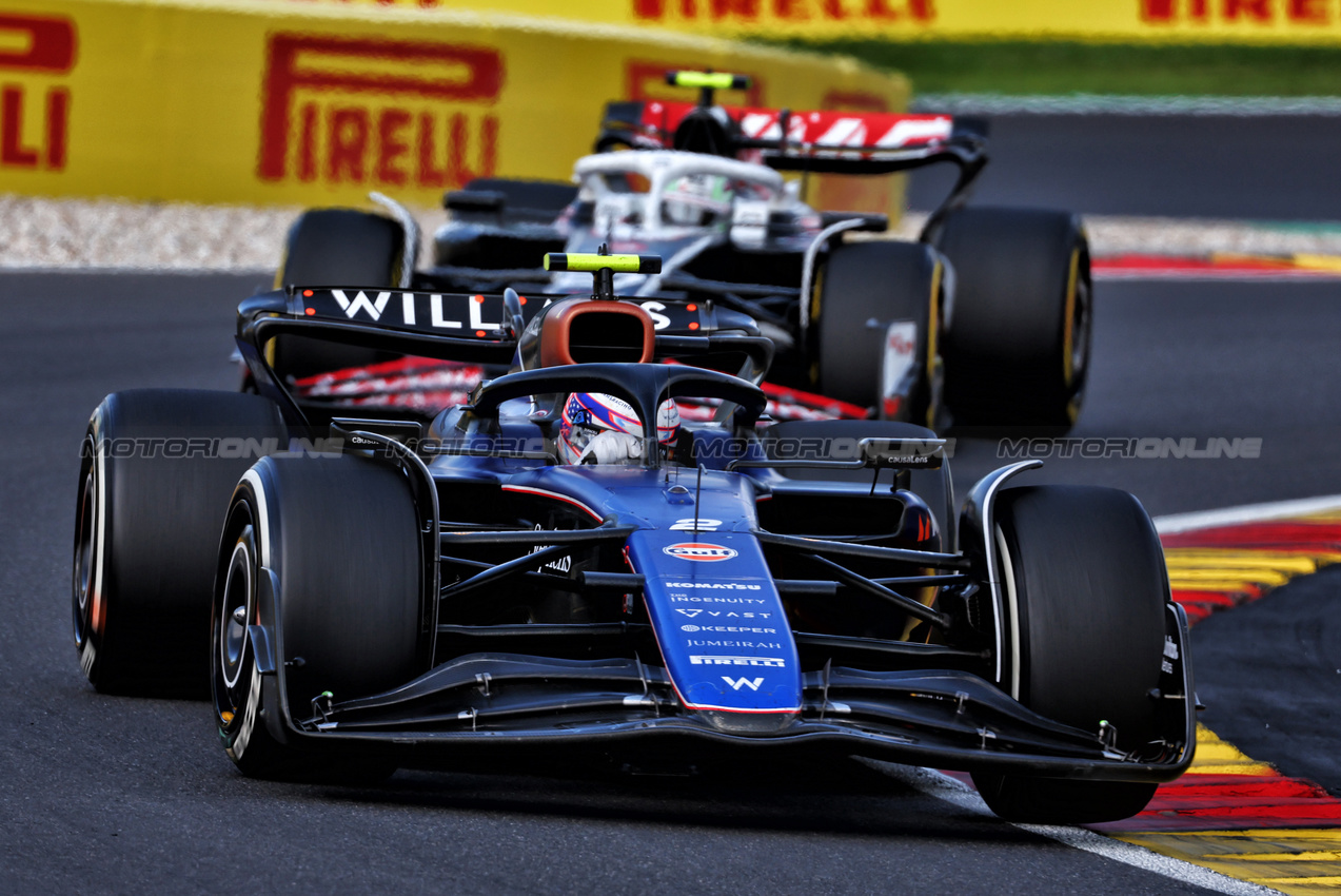 GP BELGIO, Logan Sargeant (USA) Williams Racing FW46.

28.07.2024. Formula 1 World Championship, Rd 14, Belgian Grand Prix, Spa Francorchamps, Belgium, Gara Day.

 - www.xpbimages.com, EMail: requests@xpbimages.com © Copyright: Coates / XPB Images