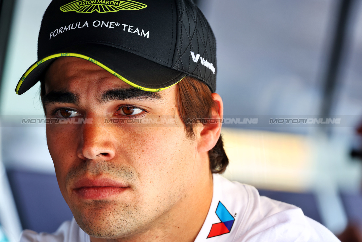 GP BELGIO, Lance Stroll (CDN) Aston Martin F1 Team on the grid.

28.07.2024. Formula 1 World Championship, Rd 14, Belgian Grand Prix, Spa Francorchamps, Belgium, Gara Day.

- www.xpbimages.com, EMail: requests@xpbimages.com © Copyright: Charniaux / XPB Images