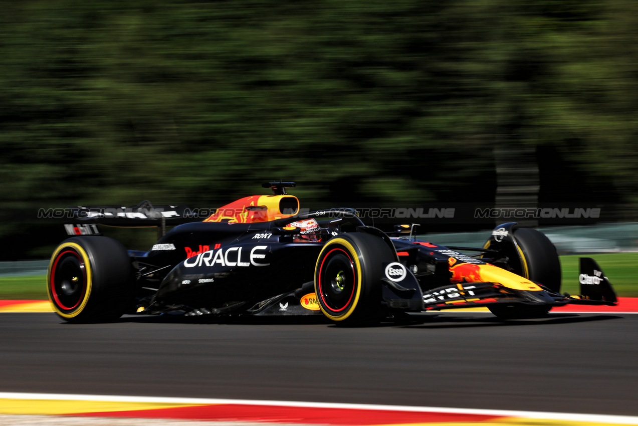 GP BELGIO, Max Verstappen (NLD) Red Bull Racing RB20.

28.07.2024. Formula 1 World Championship, Rd 14, Belgian Grand Prix, Spa Francorchamps, Belgium, Gara Day.

 - www.xpbimages.com, EMail: requests@xpbimages.com © Copyright: Coates / XPB Images