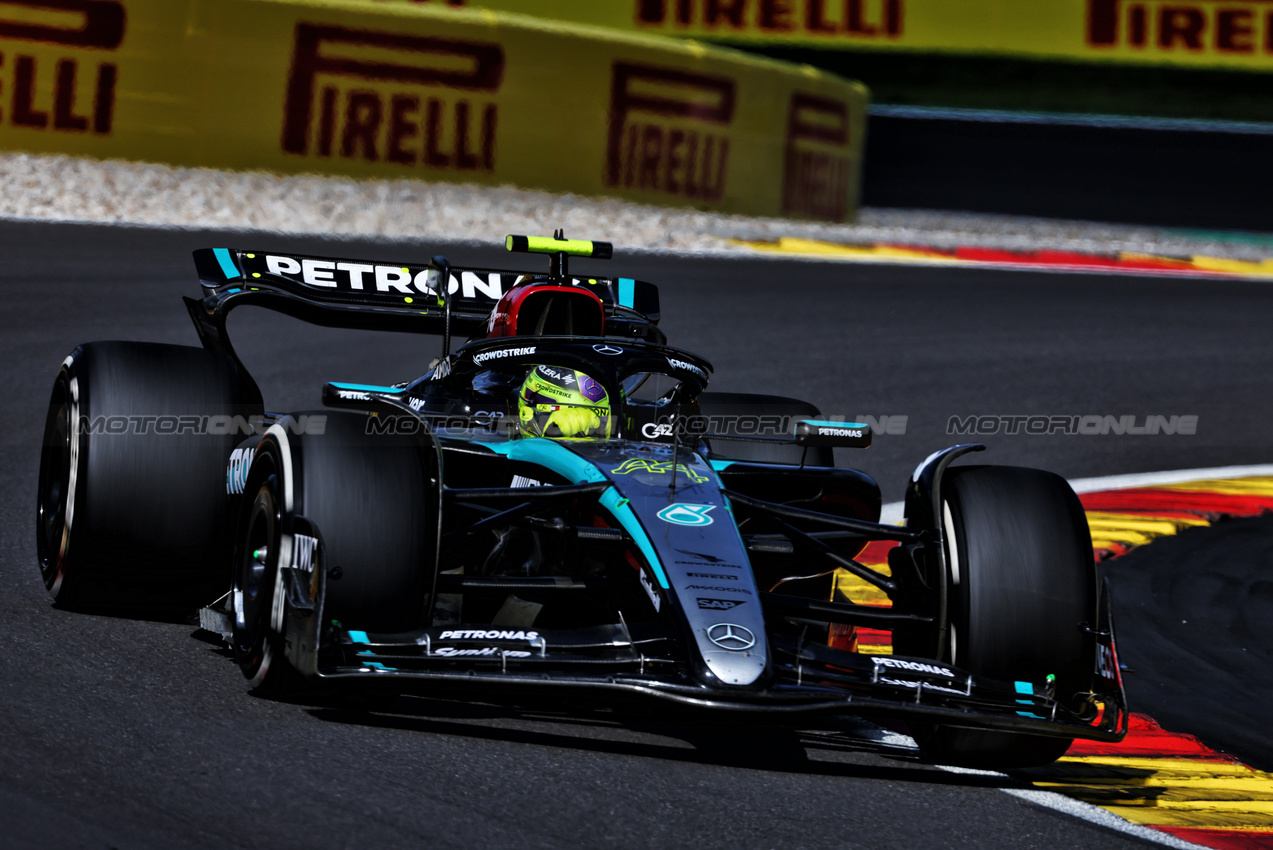 GP BELGIO, Lewis Hamilton (GBR) Mercedes AMG F1 W15.

28.07.2024. Formula 1 World Championship, Rd 14, Belgian Grand Prix, Spa Francorchamps, Belgium, Gara Day.

 - www.xpbimages.com, EMail: requests@xpbimages.com © Copyright: Coates / XPB Images