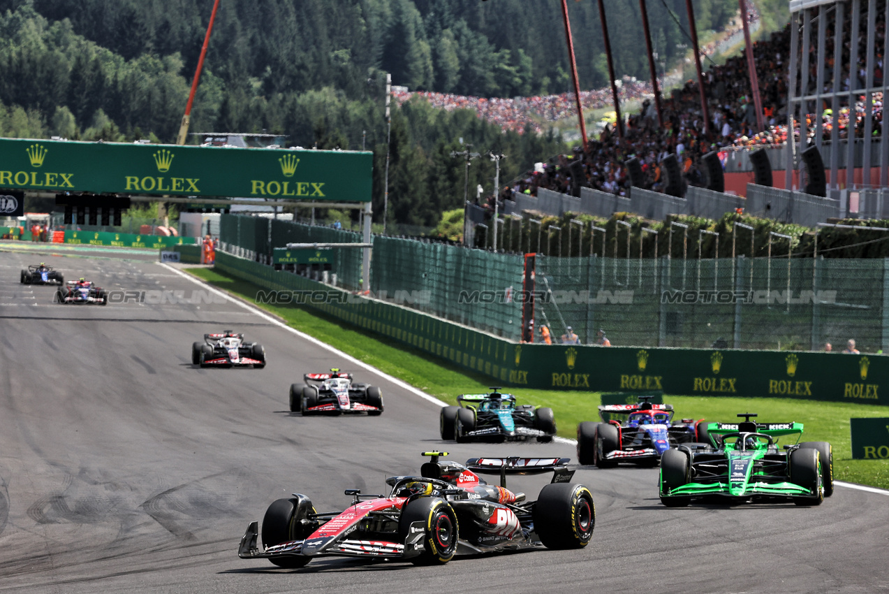 GP BELGIO, Pierre Gasly (FRA) Alpine F1 Team A524.

28.07.2024. Formula 1 World Championship, Rd 14, Belgian Grand Prix, Spa Francorchamps, Belgium, Gara Day.

- www.xpbimages.com, EMail: requests@xpbimages.com © Copyright: Bearne / XPB Images