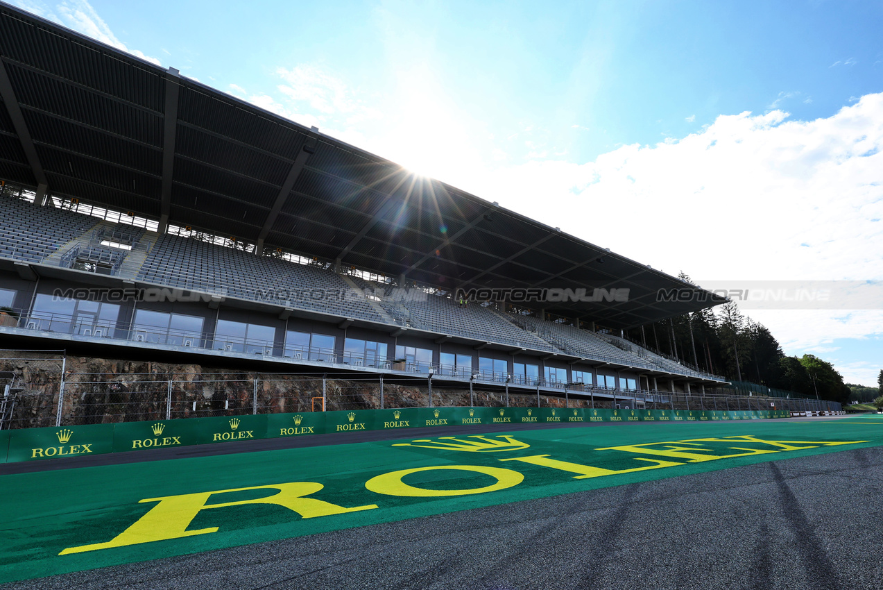 GP BELGIO, Circuit Atmosfera - Eau Rouge grandstand.

25.07.2024. Formula 1 World Championship, Rd 14, Belgian Grand Prix, Spa Francorchamps, Belgium, Preparation Day.

- www.xpbimages.com, EMail: requests@xpbimages.com © Copyright: Moy / XPB Images