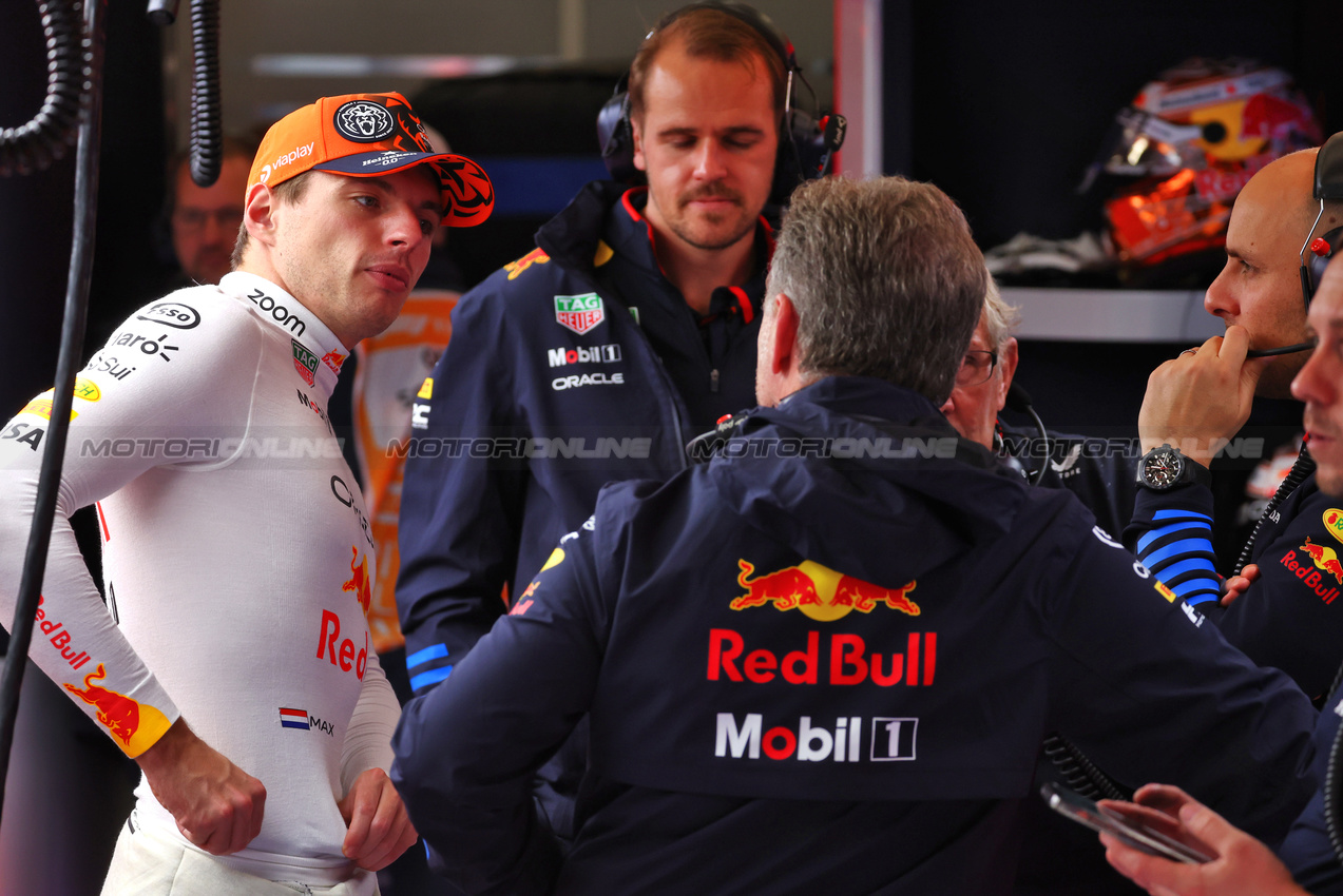 GP BELGIO, Max Verstappen (NLD) Red Bull Racing with Christian Horner (GBR) Red Bull Racing Team Principal.

27.07.2024. Formula 1 World Championship, Rd 14, Belgian Grand Prix, Spa Francorchamps, Belgium, Qualifiche Day.

 - www.xpbimages.com, EMail: requests@xpbimages.com © Copyright: Coates / XPB Images