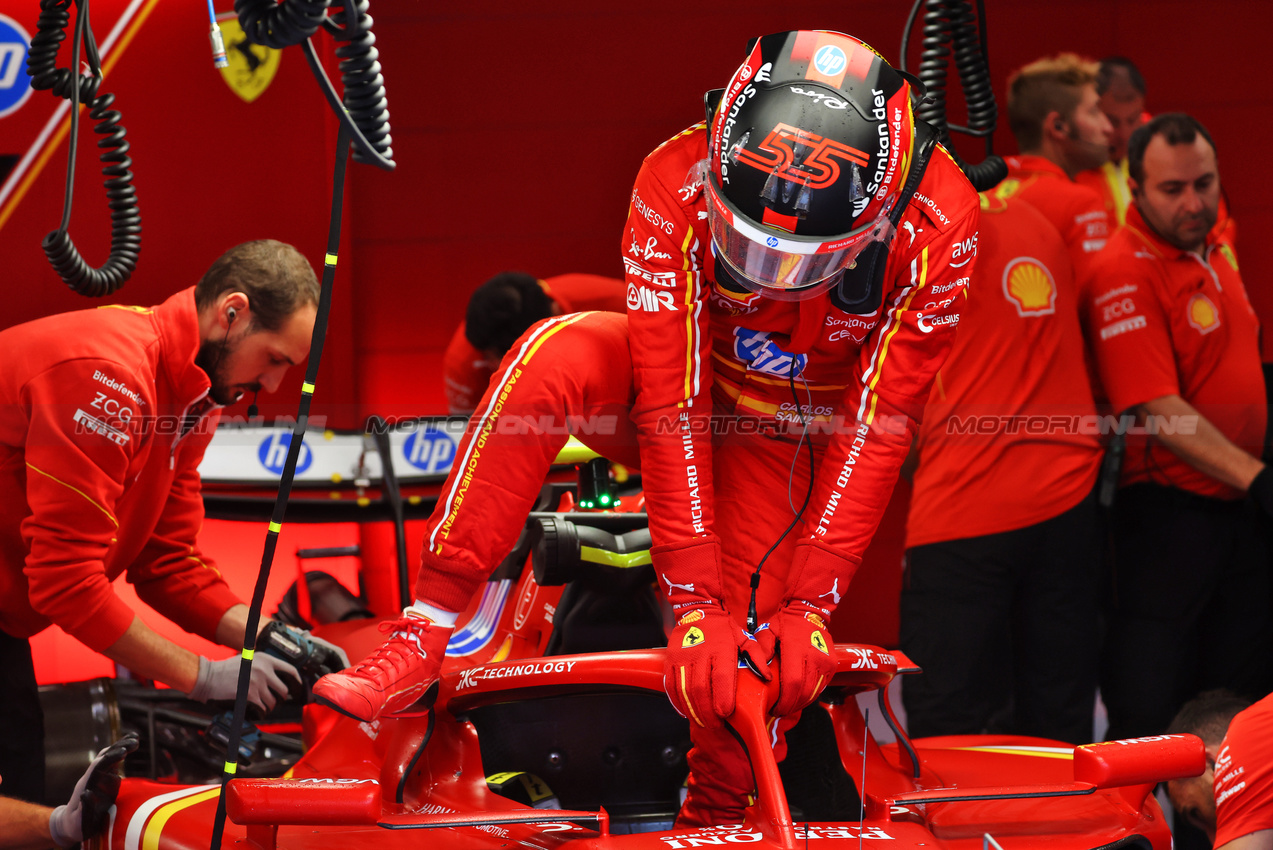 GP BELGIO, Carlos Sainz Jr (ESP) Ferrari.

27.07.2024. Formula 1 World Championship, Rd 14, Belgian Grand Prix, Spa Francorchamps, Belgium, Qualifiche Day.

 - www.xpbimages.com, EMail: requests@xpbimages.com © Copyright: Coates / XPB Images