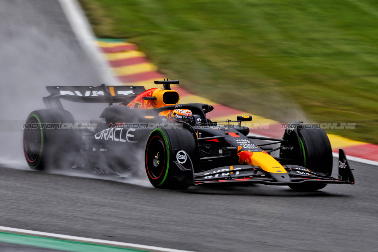GP BELGIO, Max Verstappen (NLD) Red Bull Racing RB20.

27.07.2024. Formula 1 World Championship, Rd 14, Belgian Grand Prix, Spa Francorchamps, Belgium, Qualifiche Day.

- www.xpbimages.com, EMail: requests@xpbimages.com © Copyright: Rew / XPB Images
