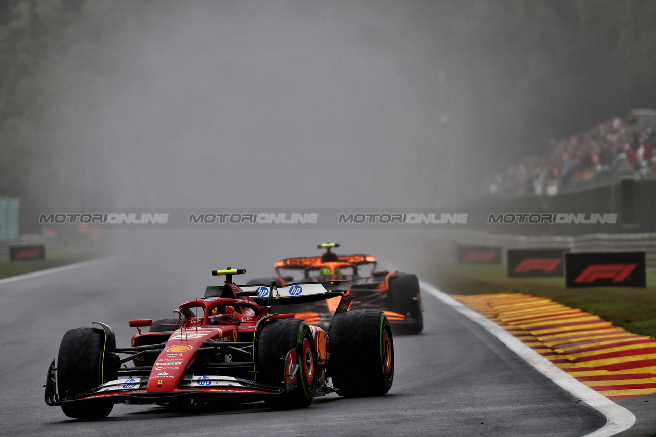 GP BELGIO, Carlos Sainz Jr (ESP) Ferrari SF-24.

27.07.2024. Formula 1 World Championship, Rd 14, Belgian Grand Prix, Spa Francorchamps, Belgium, Qualifiche Day.

 - www.xpbimages.com, EMail: requests@xpbimages.com © Copyright: Coates / XPB Images