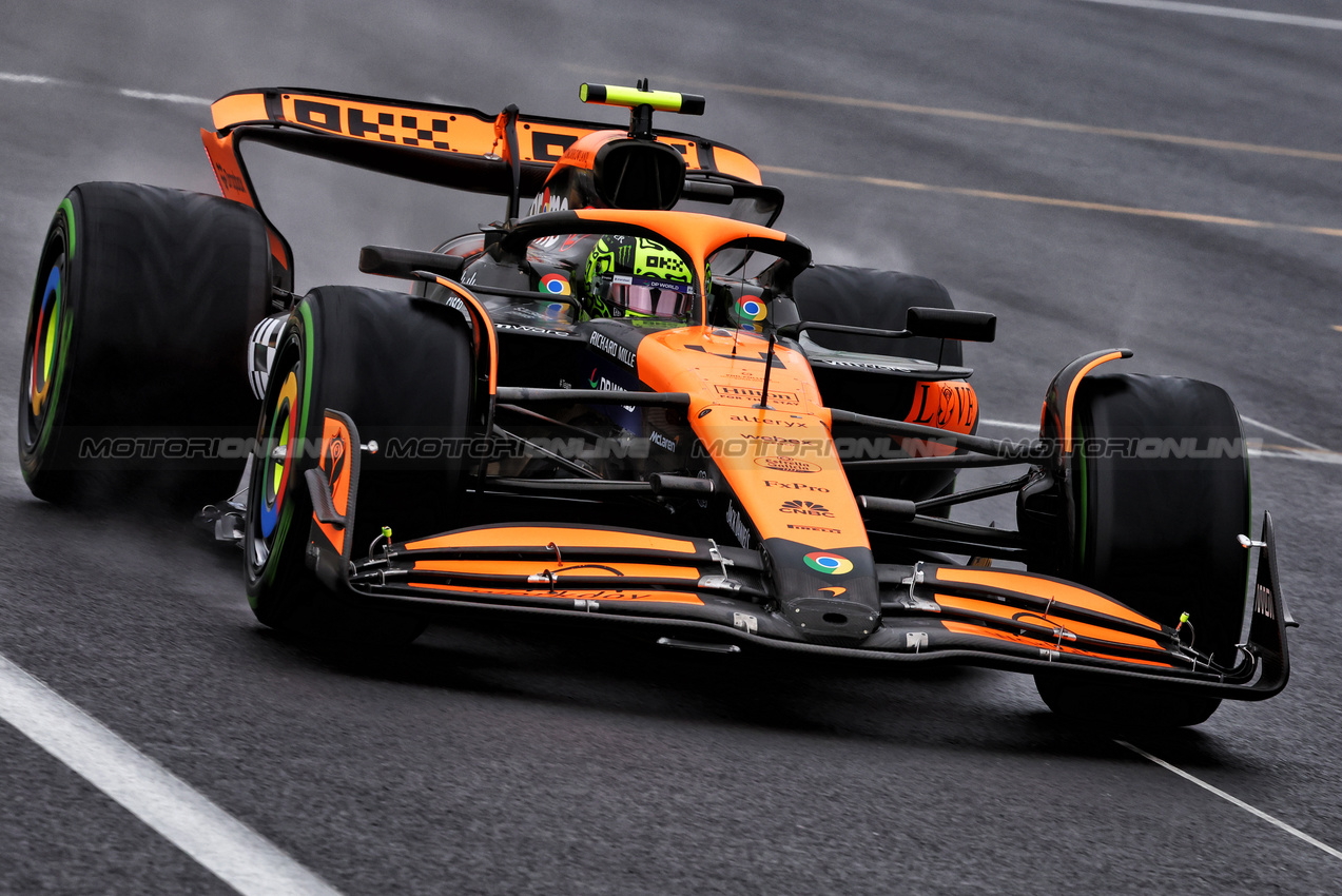 GP BELGIO, Lando Norris (GBR) McLaren MCL38.

27.07.2024. Formula 1 World Championship, Rd 14, Belgian Grand Prix, Spa Francorchamps, Belgium, Qualifiche Day.

- www.xpbimages.com, EMail: requests@xpbimages.com © Copyright: Charniaux / XPB Images