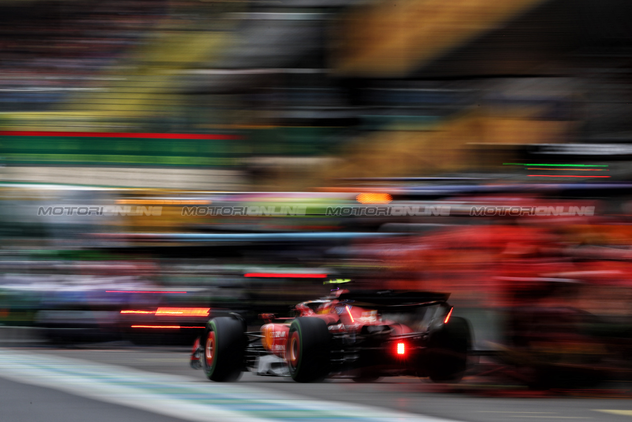 GP BELGIO, Carlos Sainz Jr (ESP) Ferrari SF-24 leaves the pits.

27.07.2024. Formula 1 World Championship, Rd 14, Belgian Grand Prix, Spa Francorchamps, Belgium, Qualifiche Day.

- www.xpbimages.com, EMail: requests@xpbimages.com © Copyright: Charniaux / XPB Images