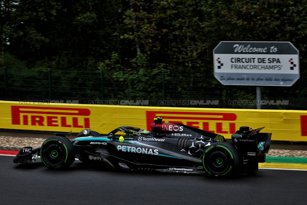 GP BELGIO, Lewis Hamilton (GBR) Mercedes AMG F1 W15.

27.07.2024. Formula 1 World Championship, Rd 14, Belgian Grand Prix, Spa Francorchamps, Belgium, Qualifiche Day.

 - www.xpbimages.com, EMail: requests@xpbimages.com © Copyright: Coates / XPB Images