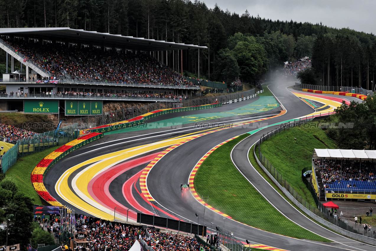 GP BELGIO, Zhou Guanyu (CHN) Sauber C44.

27.07.2024. Formula 1 World Championship, Rd 14, Belgian Grand Prix, Spa Francorchamps, Belgium, Qualifiche Day.

- www.xpbimages.com, EMail: requests@xpbimages.com © Copyright: Moy / XPB Images